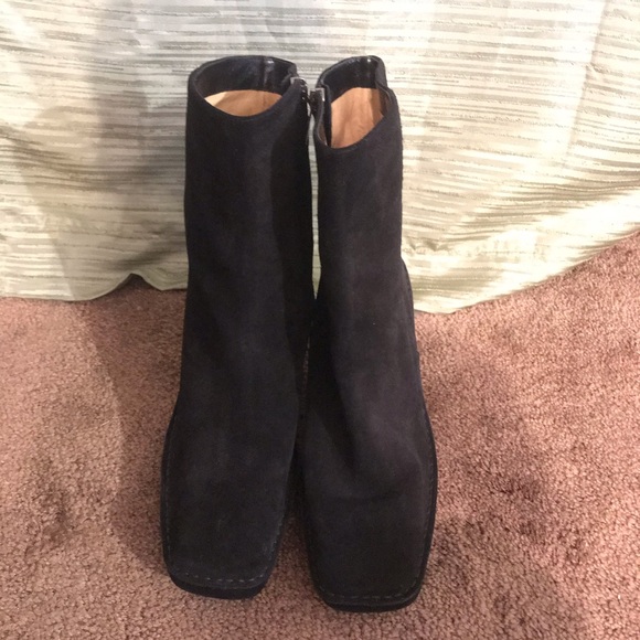 Linea Paolo Bootie - Picture 2 of 3